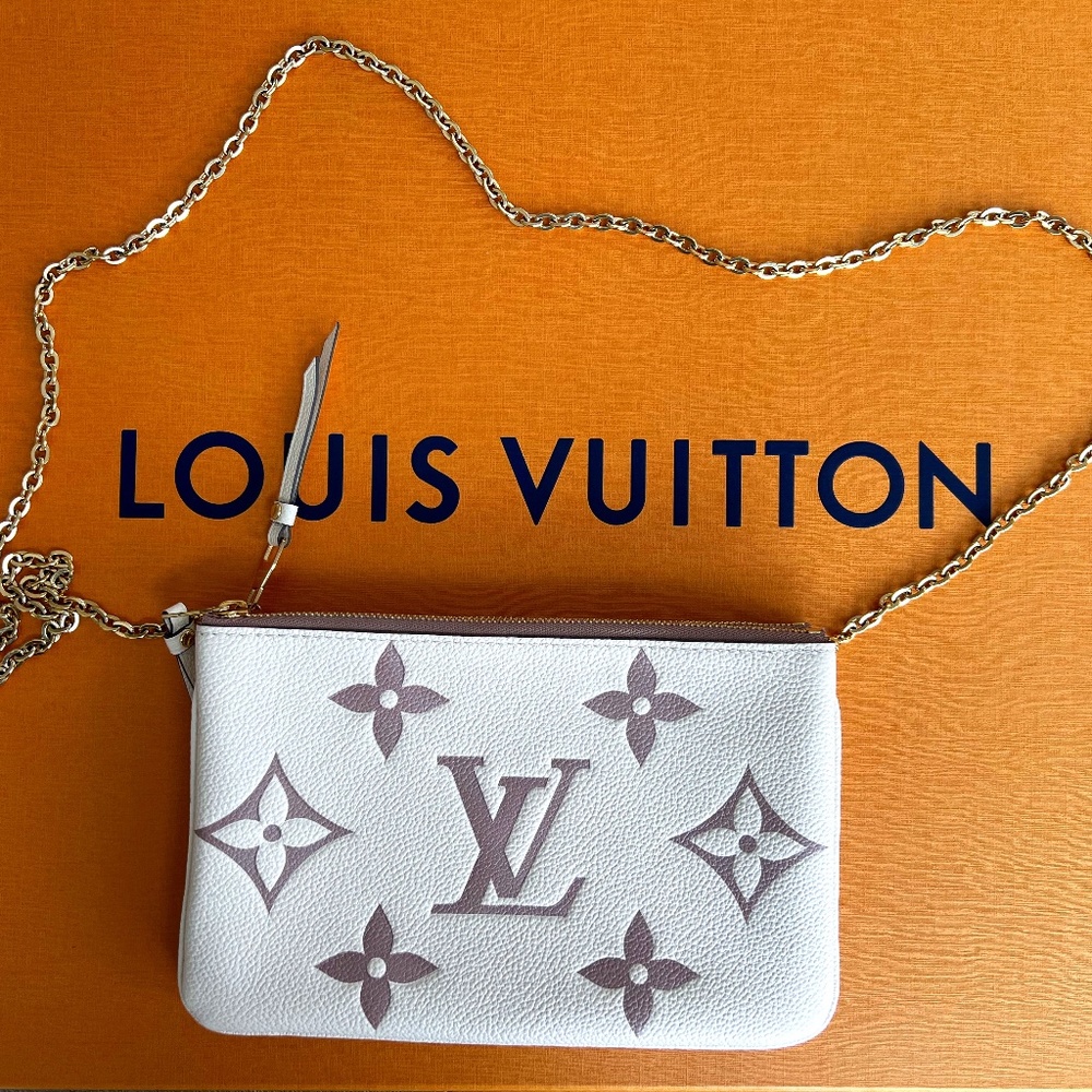 AUTHENTIC LOUIS VUITTON POCHETTE